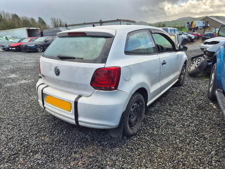2012 Vw Polo BREAKING PARTS SPARES ONLY 