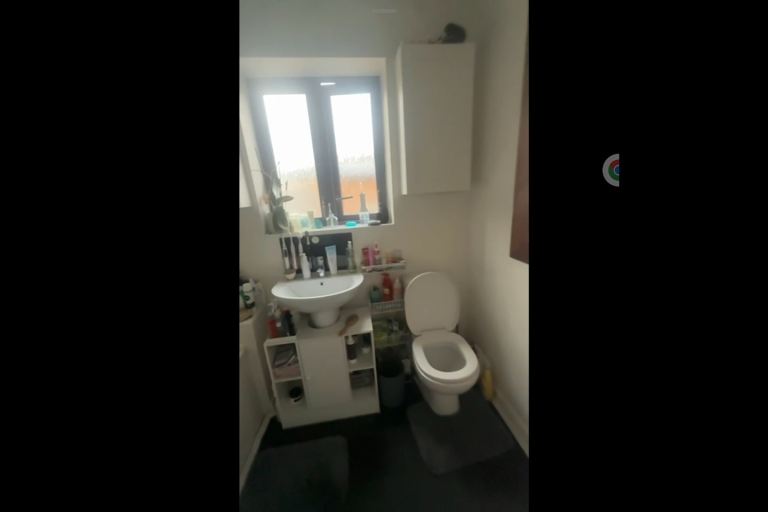 3 Bed Semi-Detached House, Lawrence Grove, UB10