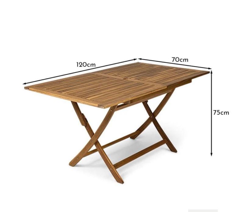 Outdoor foldable table