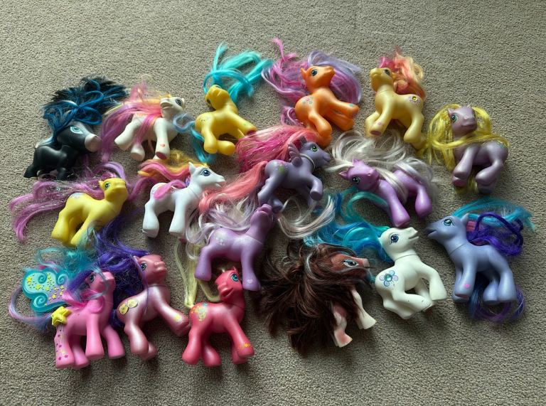 2000’s Hasbro My Little Pony Doll Toy Bundle