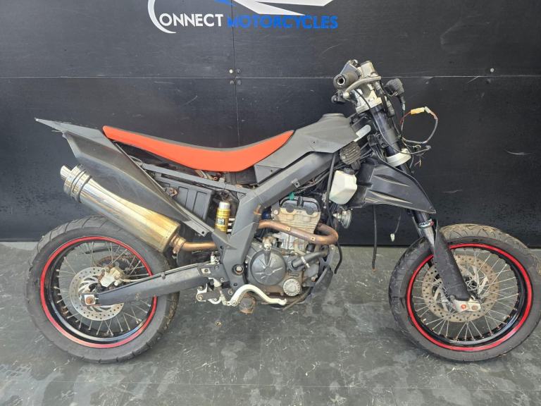 DERBI SENDA 50cc PROJECT BIKE HPI CLEAR