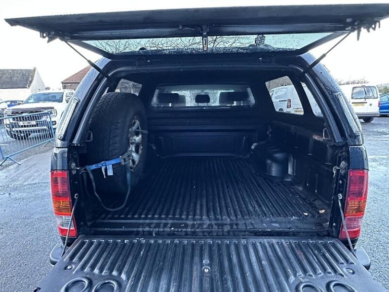 2011 Toyota Hilux 2.5 D-4D HL3 Pickup 4dr Diesel Manual 4WD (194 g/km, 144 bhp) Pickup Diesel Manual