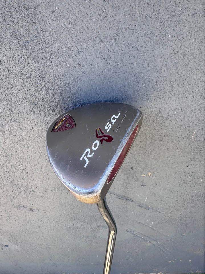 Taylormade mezza monza rossa putter