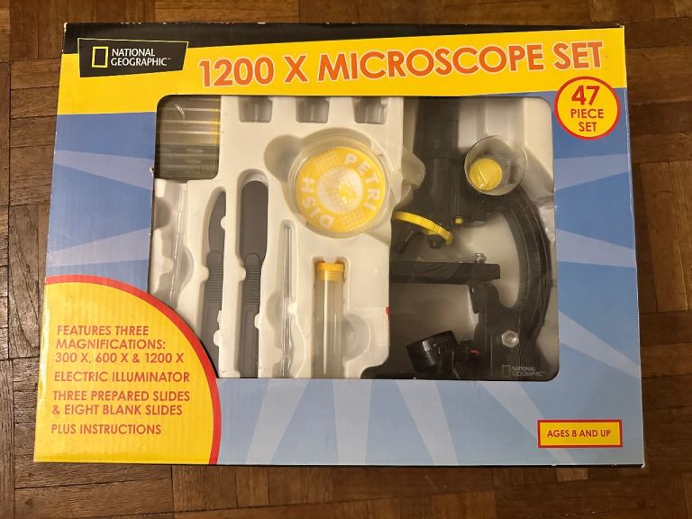 Children’s microscope