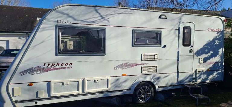 Elddis Typhoon Crusader