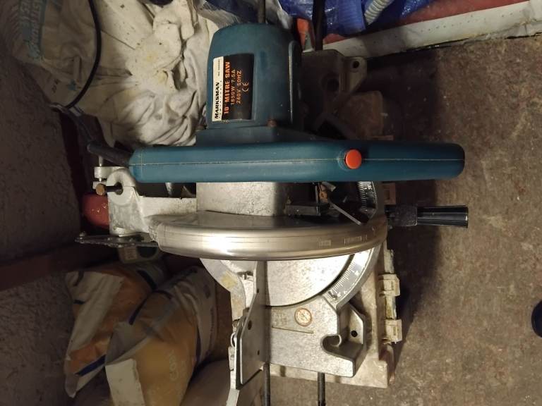 MARKSMAN 10 INCH MITRE SAW 240V