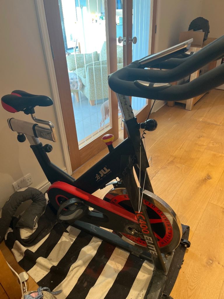 JLL IC400 Elite Spin Bike 
