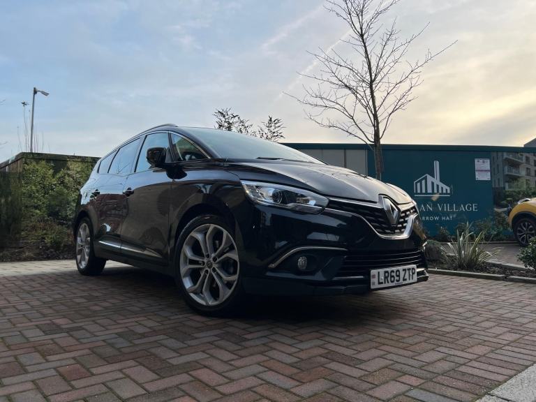 2019 Renault Grand Scenic 1.3 TCE 140 Signature 5dr Auto MPV PETROL Automatic