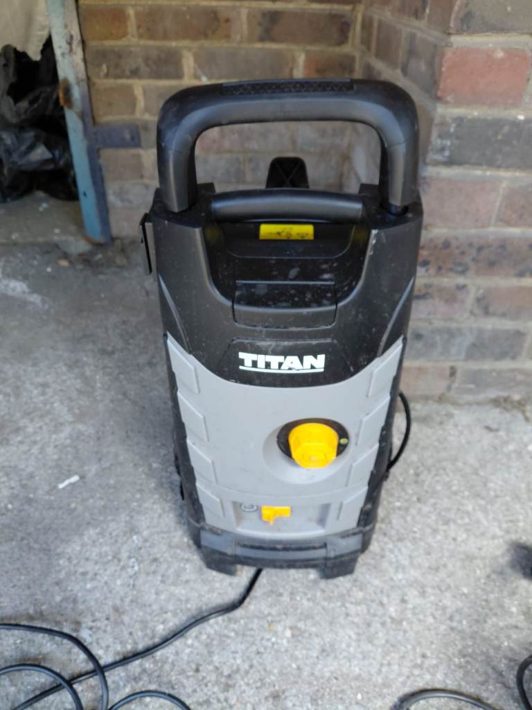 Titan Pressure Washer 1800KHW 1.8Khw 140 bar Body Unit with Power Cord Cable Only On Offer