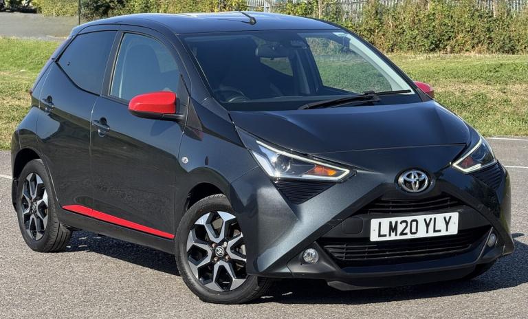 TOYOTA AYGO 1.0 VVT-i x-trend 2020
