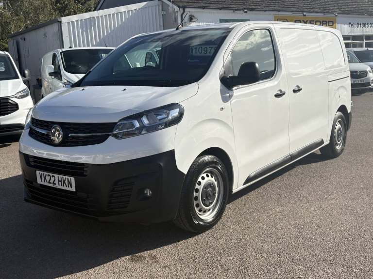 2022 Vauxhall Vivaro 1.5 Turbo D 2700 Dynamic Panel Van Diesel Manual