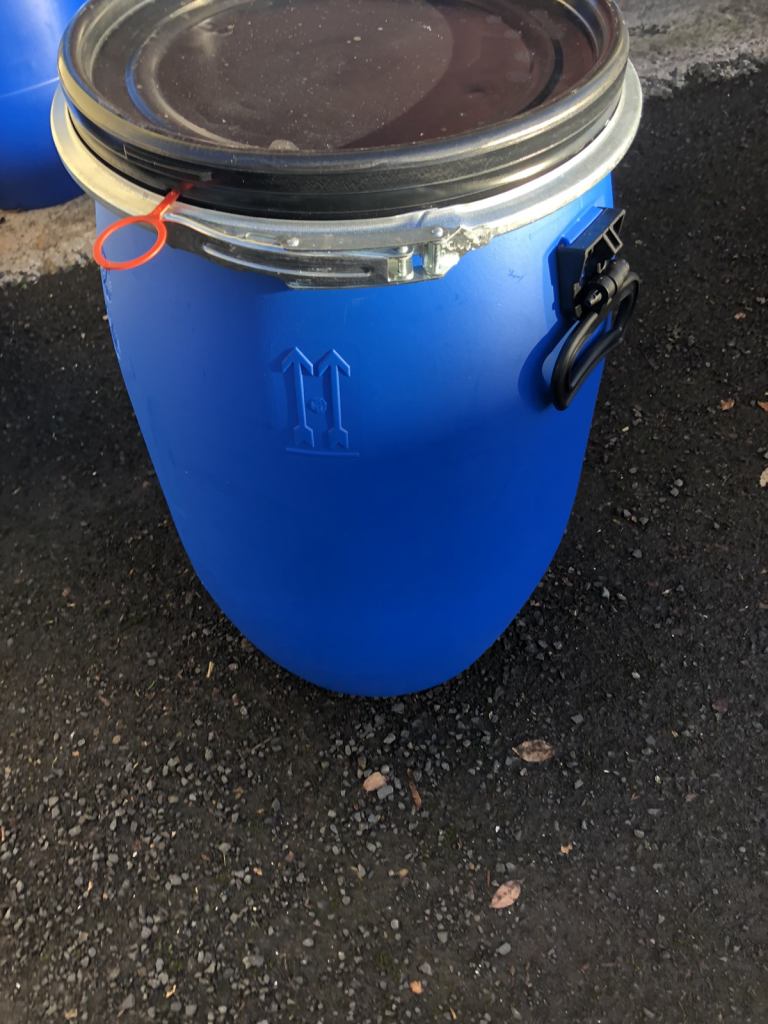 Plastic barrels 
