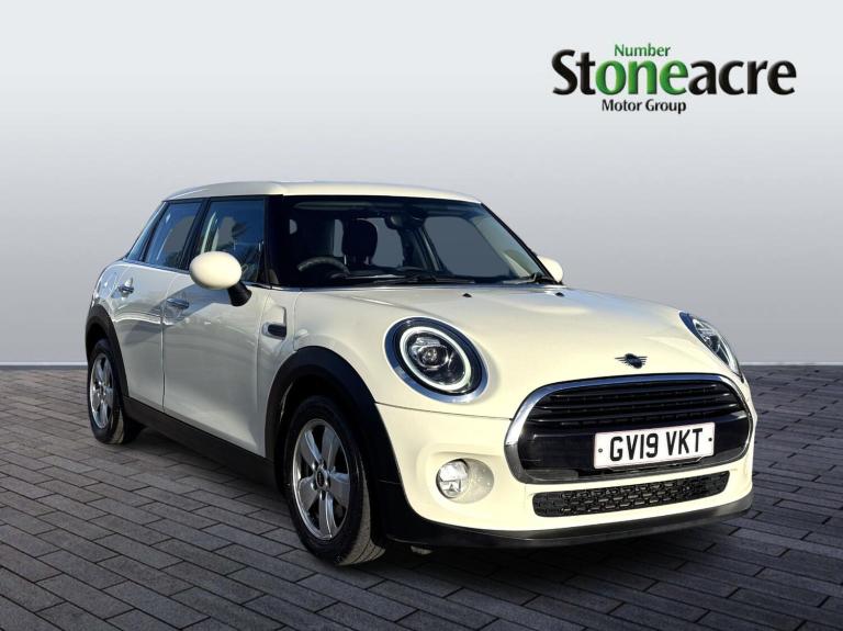 2019 MINI Hatch 1.5 Cooper Classic II 5dr Auto HATCHBACK PETROL Automatic