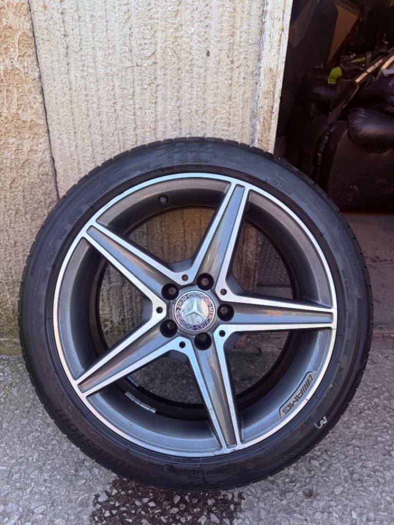 Mercedes-Benz AMG 18Inch star rim