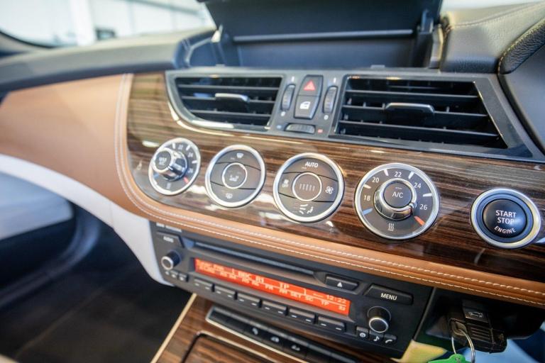 2014 BMW Z4 2.0 20i Convertible 2dr Petrol Auto sDrive Euro 6 (184 ps) *Finance Availab CONVERTIB...