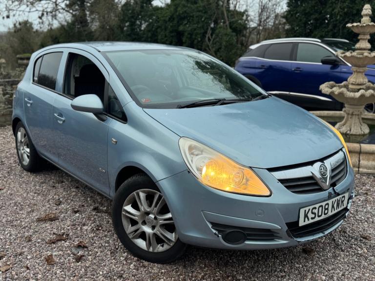 VAUXHALL CORSA 1.4 CLUB 5 DOOR AUTOMATIC + LONG MOT + BARGAIN !!