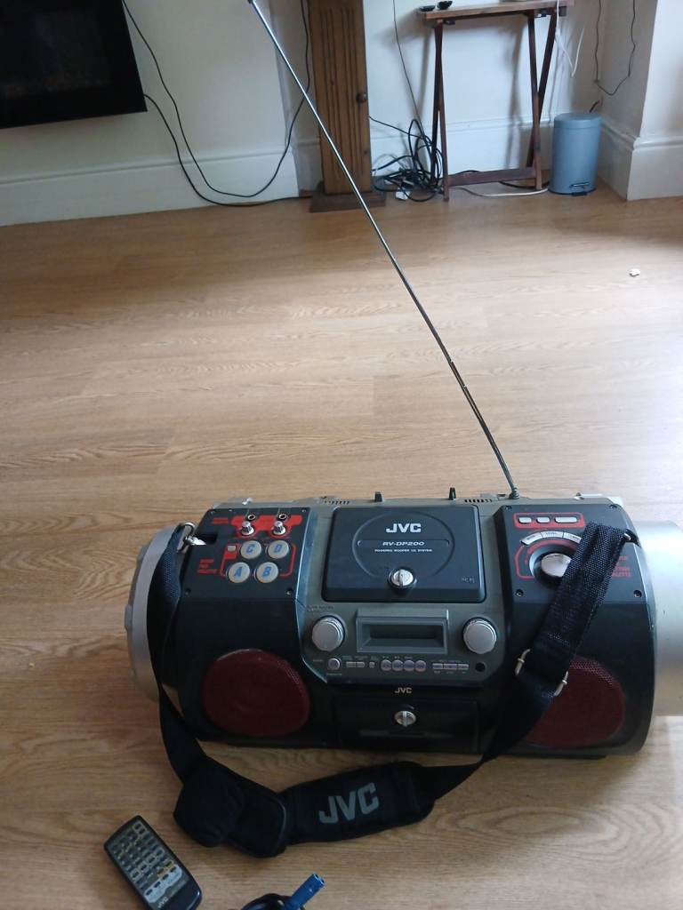 JVC Stereo Boombox – Good Condition, Retro Sound