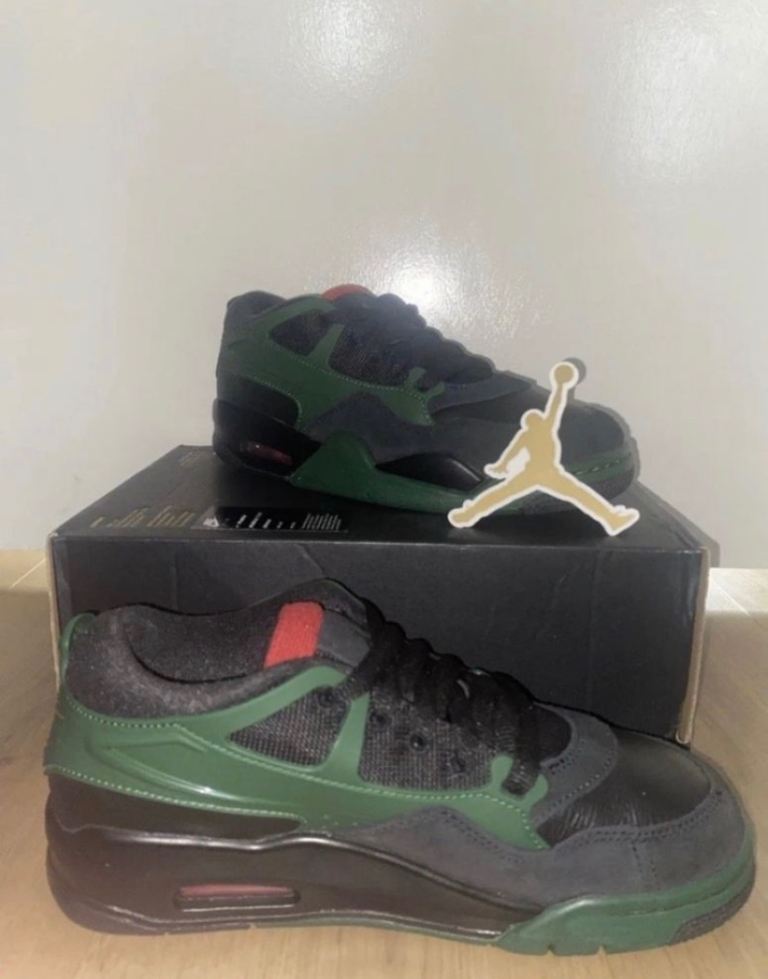 Brand New Jordan Air Jordan 4 RM (GS) Trainers UK 5.5