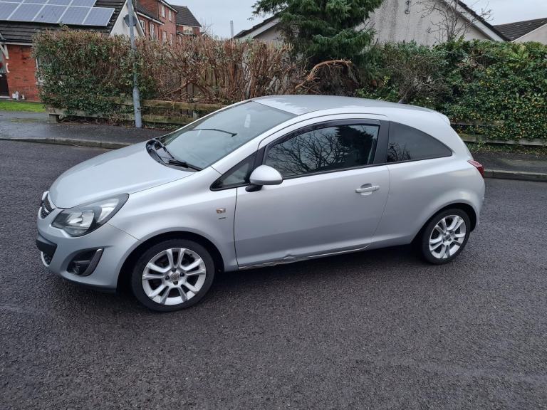 2015 Vauxhall Corsa 1.2 Sxi Ac Ecotech 1229cc 3 Door Metallic Silver Air Conditioning