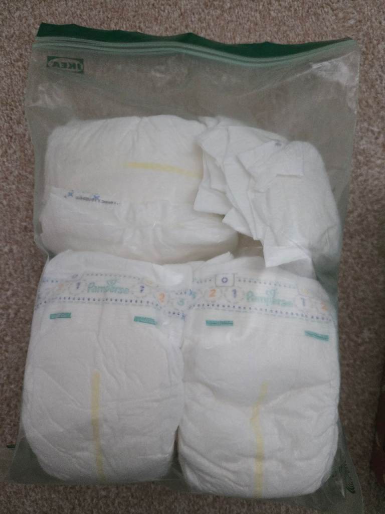 Pampers newborn nappies (40 nappies) [First come first collect]