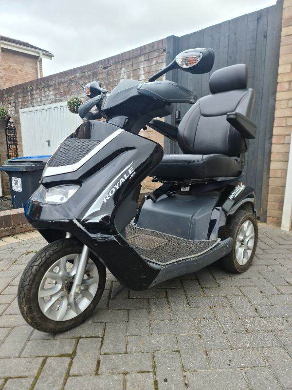 Drive Royale 8 mph Delivery Available Mobility Scooter heavy Duty