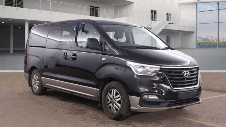 2018 Hyundai i800 2.5 CRDi [170] SE Nav 5dr Auto MPV DIESEL Automatic