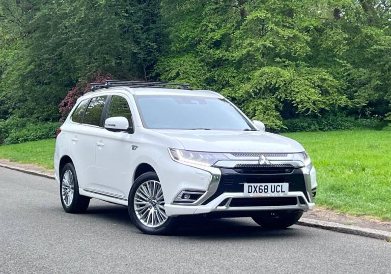 2018 68 MITSUBISHI OUTLANDER 2.4H TWINMOTOR 13.8KWH 5HS SUV 5DR AUTO PETROL PLUG
