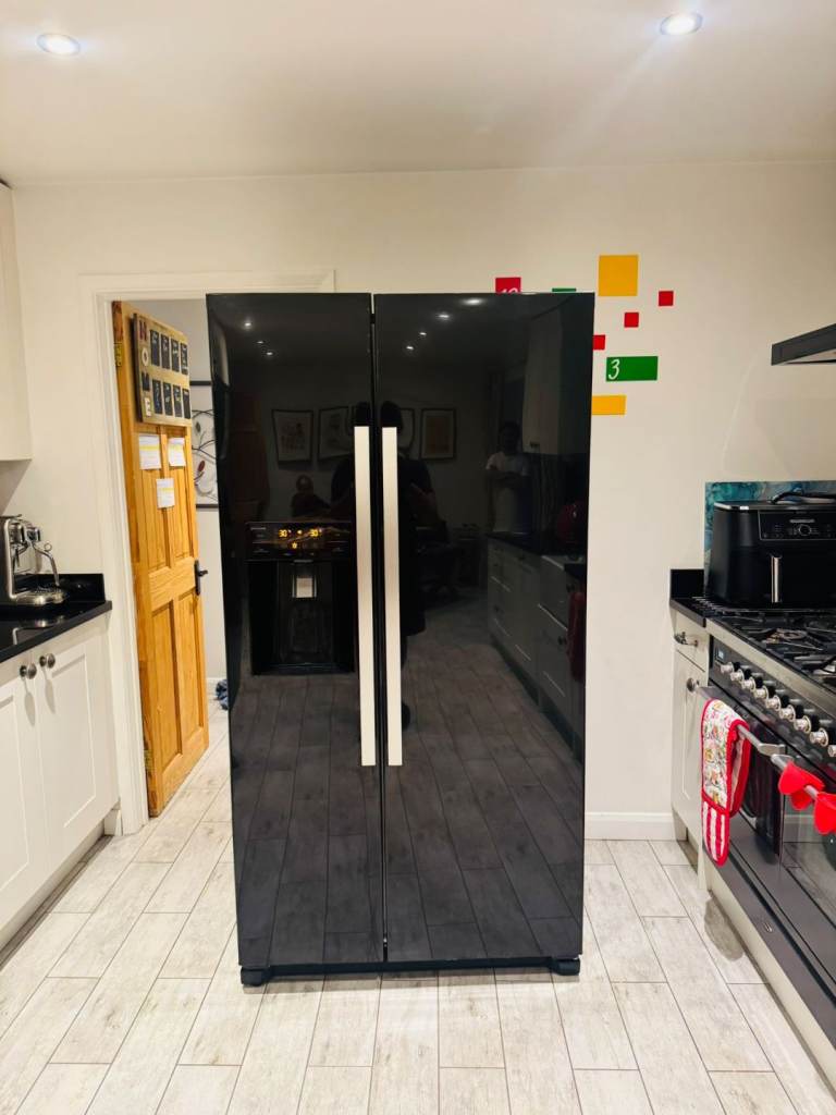 American fridge freezer with water despenser delivery free