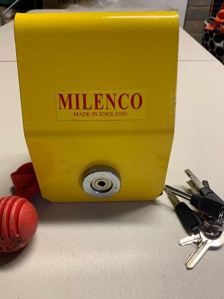 Caravan hitch lock