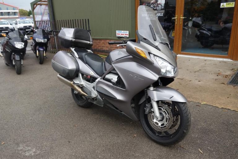 Honda ST1300 Pan European Tourer 2003/53
