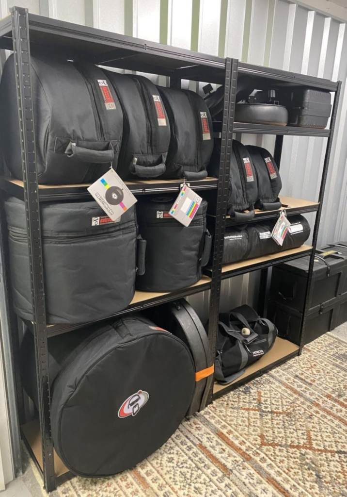Garage shelving units 