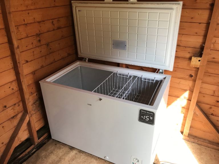 White Chest Freezer with Baskets – Good Condition
