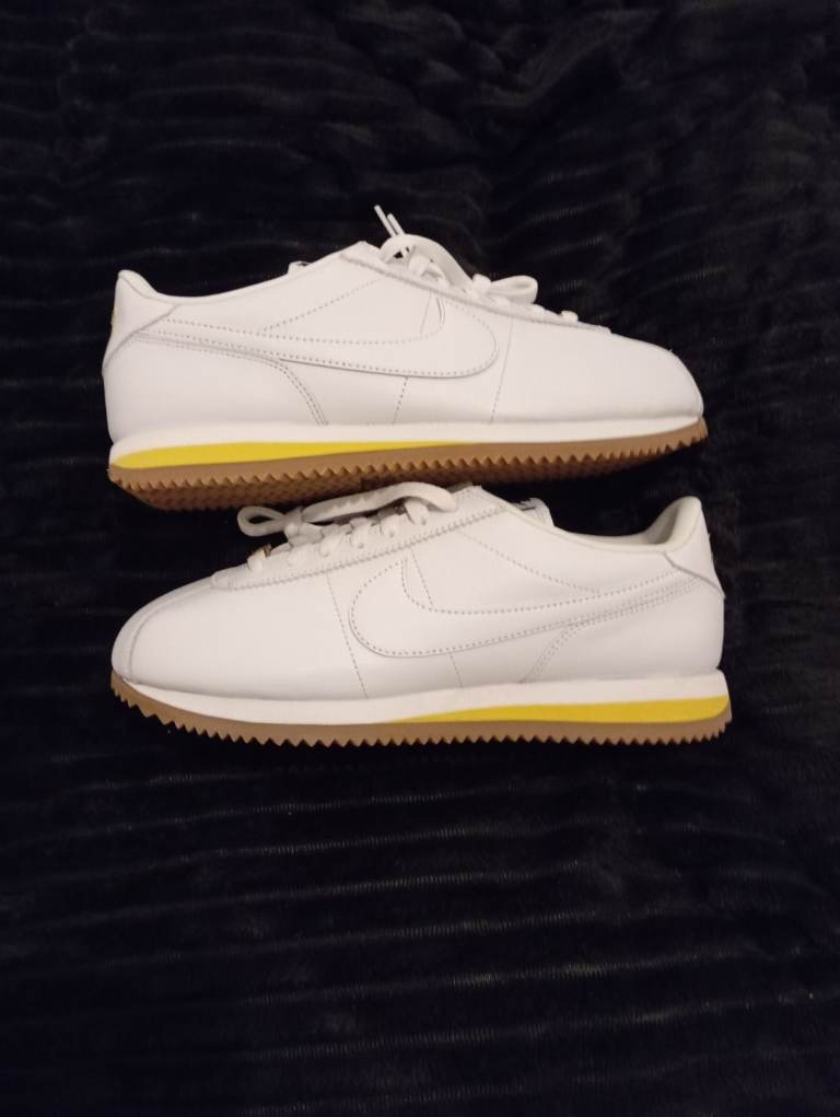 image for Nike Cortez White 7.5 UK