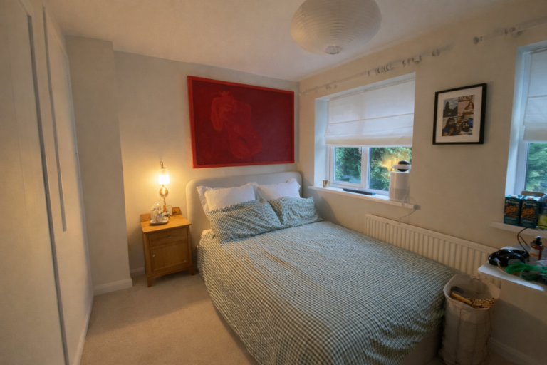 Double bed with ottoman storage 