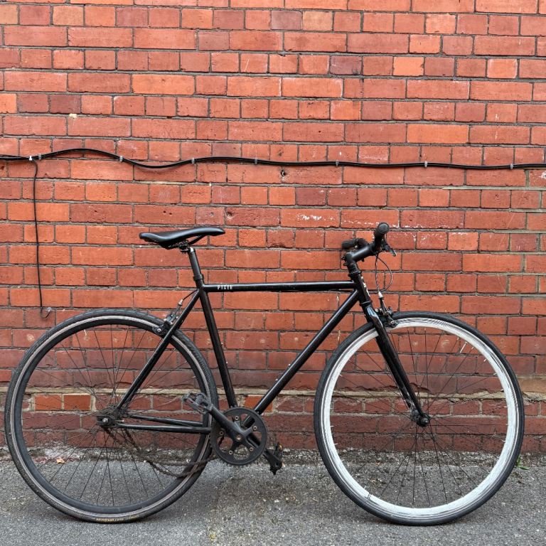 No Logo M Single Speed Hybrid Road Fixie bike racer Carrera specialized giant trek Boardman gravel X