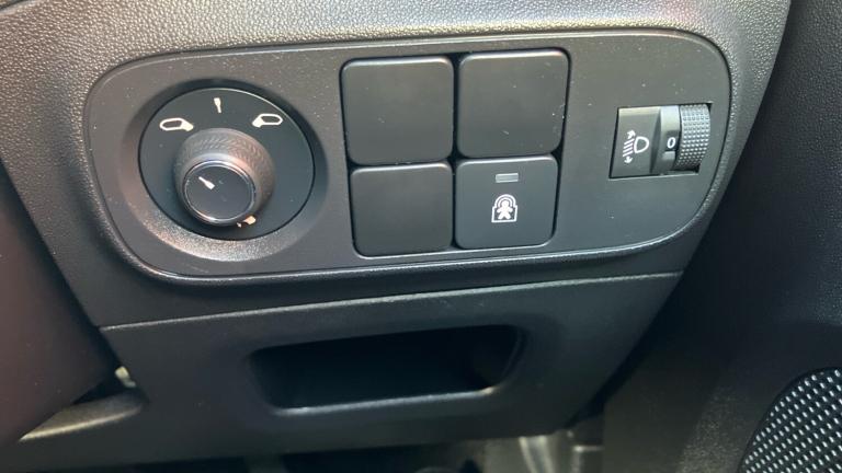 2022 Citroen C3 1.2 PureTech C-Series Edition 5dr Petrol Hatchback Hatchback Petrol Manual