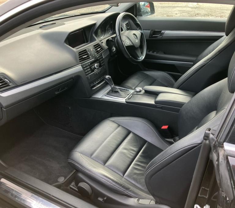 MERCEDES-BENZ E CLASS 2.1 E250 CDI BlueEfficiency SE 2010