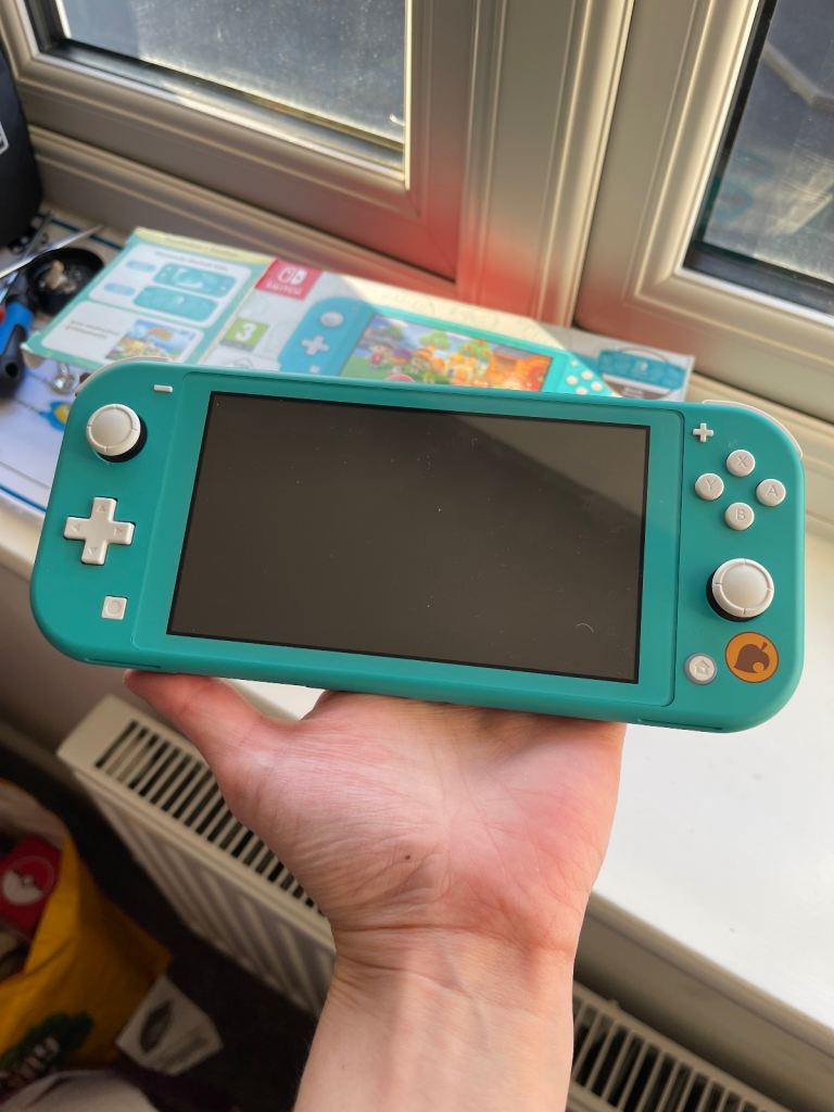 Switch lite bundle 