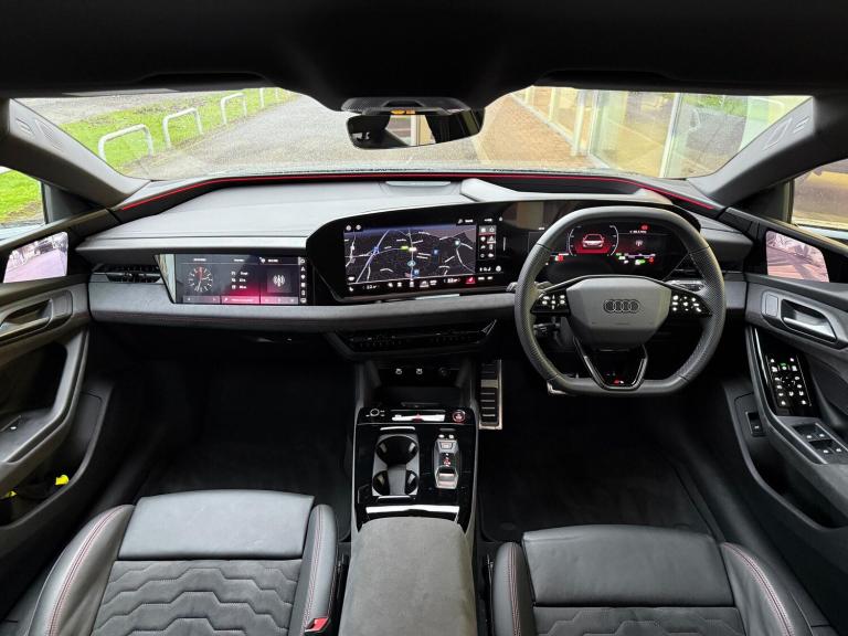 2025 Audi A6 370kW S6 Quattro 100kWh Launch Edition 5dr Auto ESTATE ELECTRIC Automatic