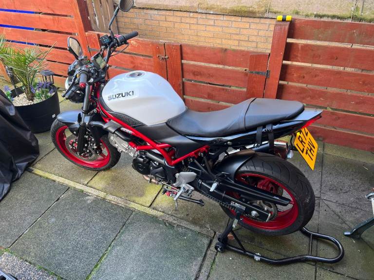 Suzuki, SV, 2022, 645 (cc)