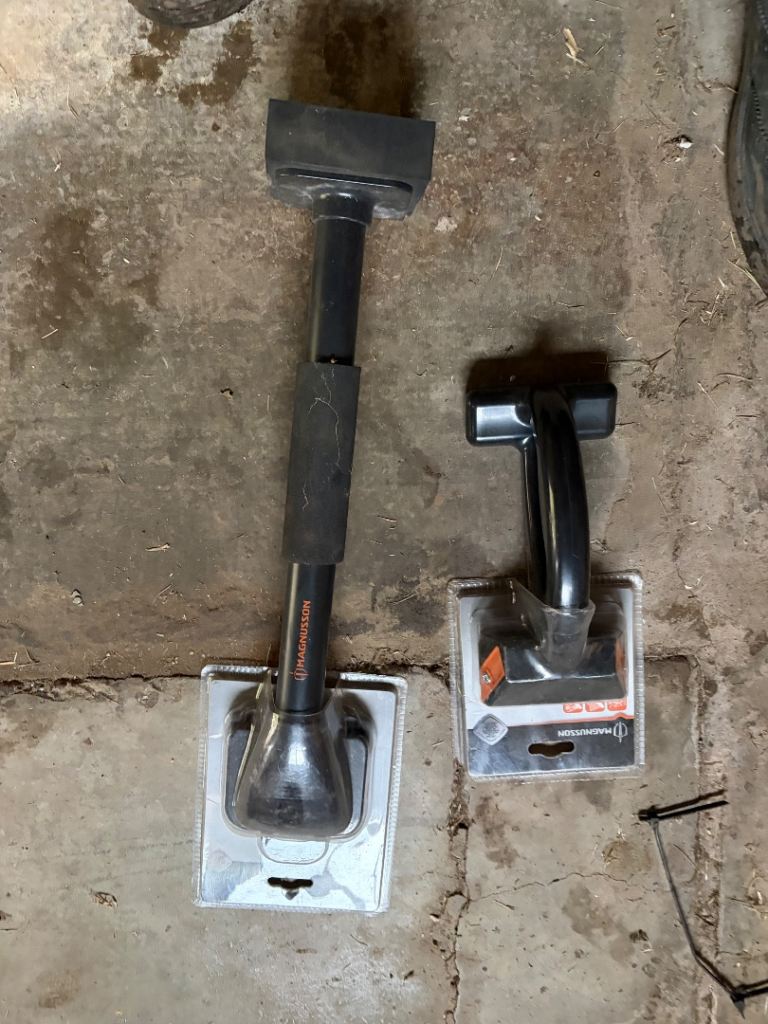 Carpet/Vinyl Fitting Tools – BNIB