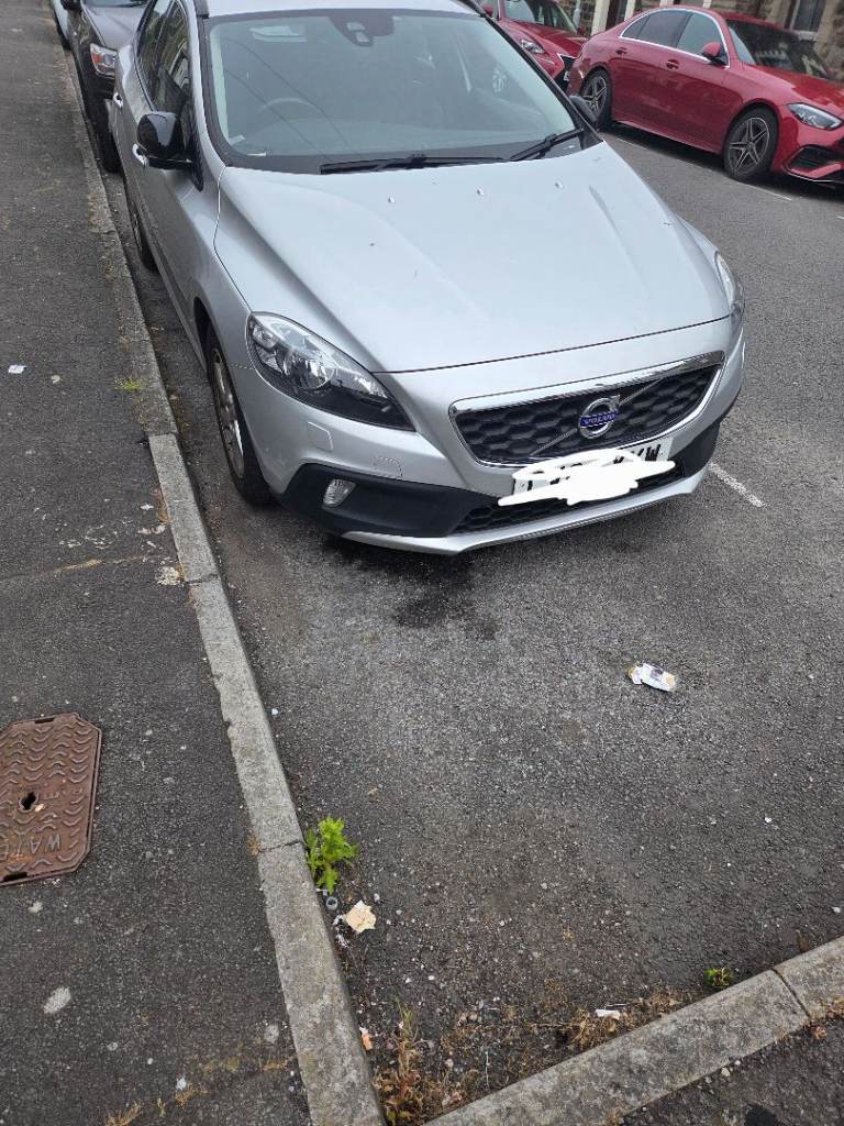 Volvo, V40, Hatchback, 2014, Manual, 1560 (cc), 5 doors