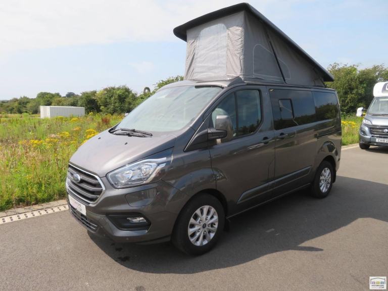 Ford Transit 340 Limited Hybrid