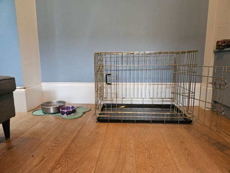 Lords and Labradors Dog crate