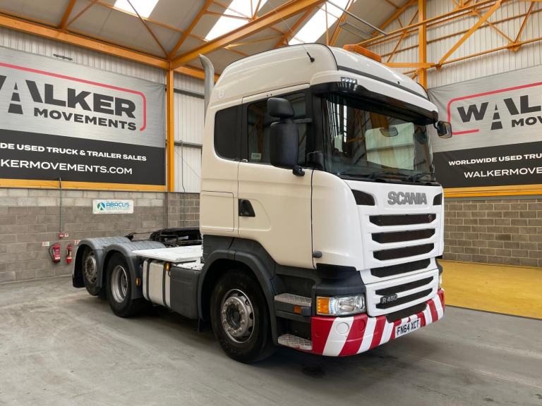 SCANIA R450 *EURO 6* HIGHLINE 6X2 TAG AXLE TRACTOR UNIT - 2014 - FN64 XCT