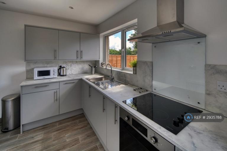 3 bedroom house in Charfield Road, Bristol, BS10 (3 bed) (#2935788)