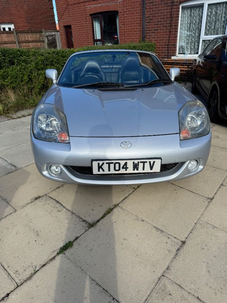 Toyota, MR2, Convertible, 2004, Manual, 1794 (cc), 2 doors