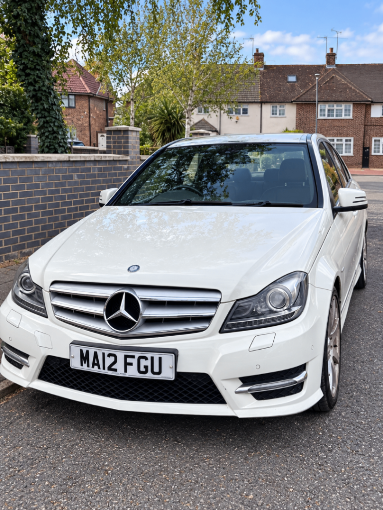 Mercedes-Benz, C CLASS, Saloon, 2012, Semi-Auto, 1796 (cc), 4 doors