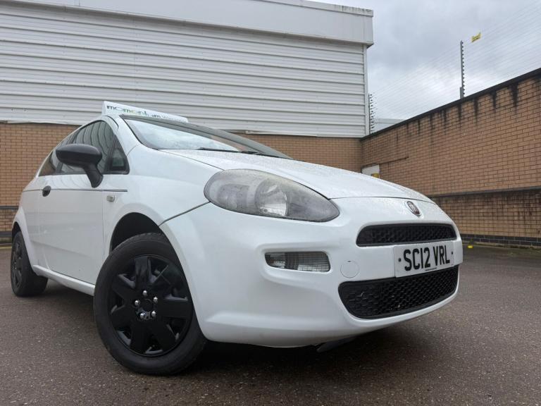 FIAT PUNTO 1.2 Punto 1.2 8v 69 Pop 3dr 2012