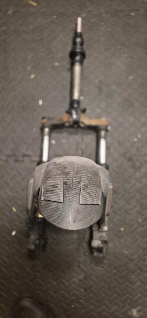 Aprilia sr50r forks